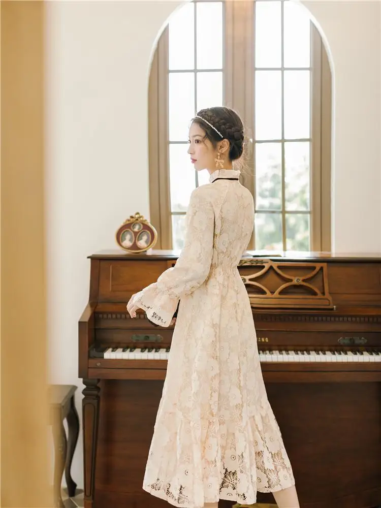 

Vintage Dress Women Casual Elegant Fairy Retro Evening Party Lace Dress Female Embroidery One-piece Dress Korean 2020 Autumn