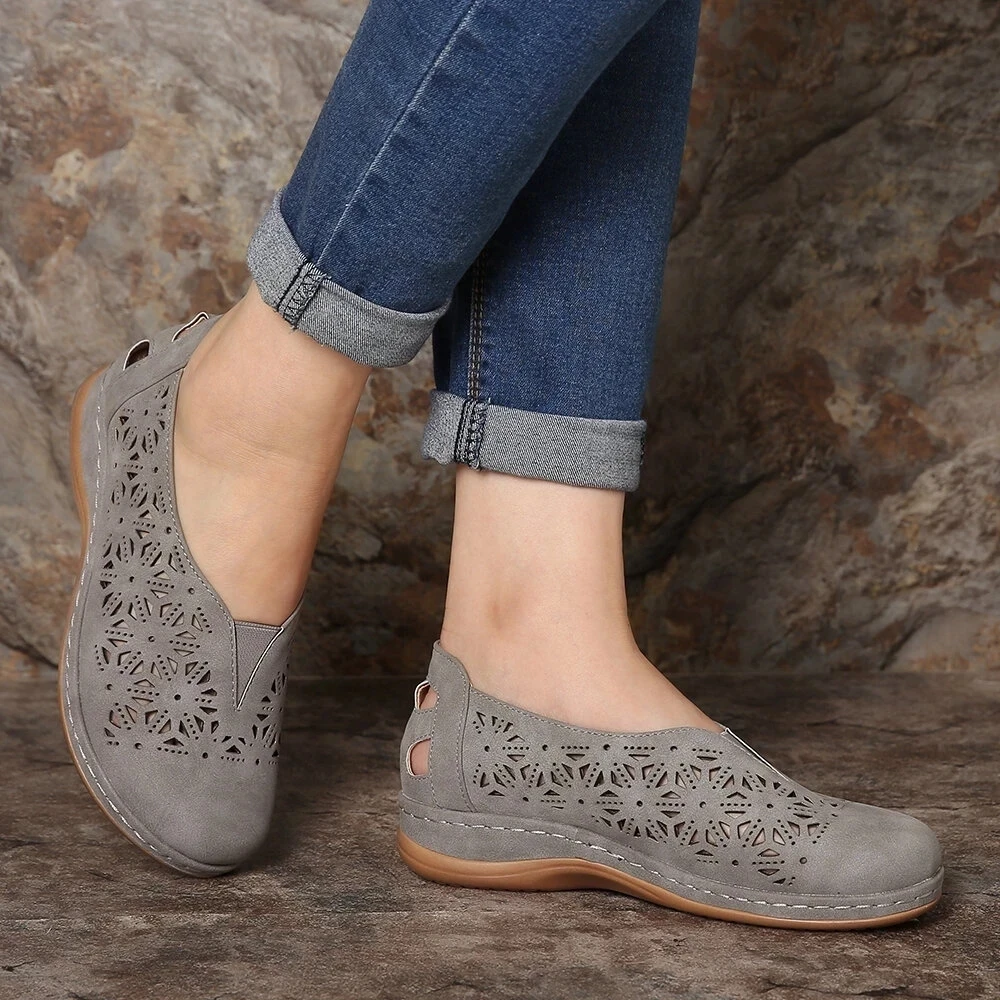 

Women Sandals 2020 Vintage Casual Ladies Flats Shoes Sandals Women Summer Hollow Out Breathable Wedges Shoes Slip On Female Shoe