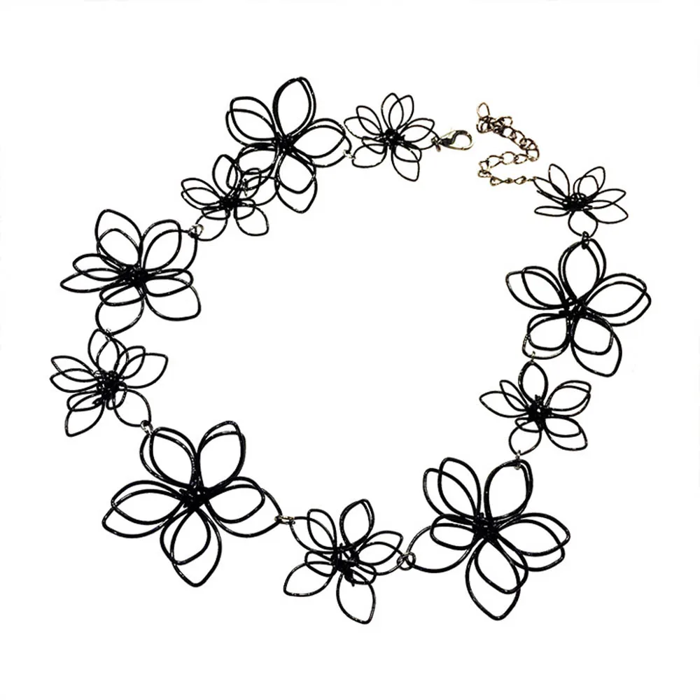 

Elegant Black Flower Choker Necklace Hollow Floral Adjustable Chain Collar for Women Fashion Temperament Clavicle Chain Jewelry