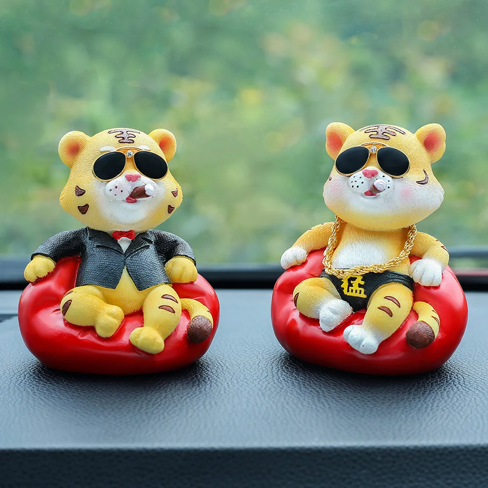 

Car Doll Hip-Hop Tiger Car Dashboard Decoration Car Interior Decoration Cute Creative Gift Tabletop Ornament 2022 New Year