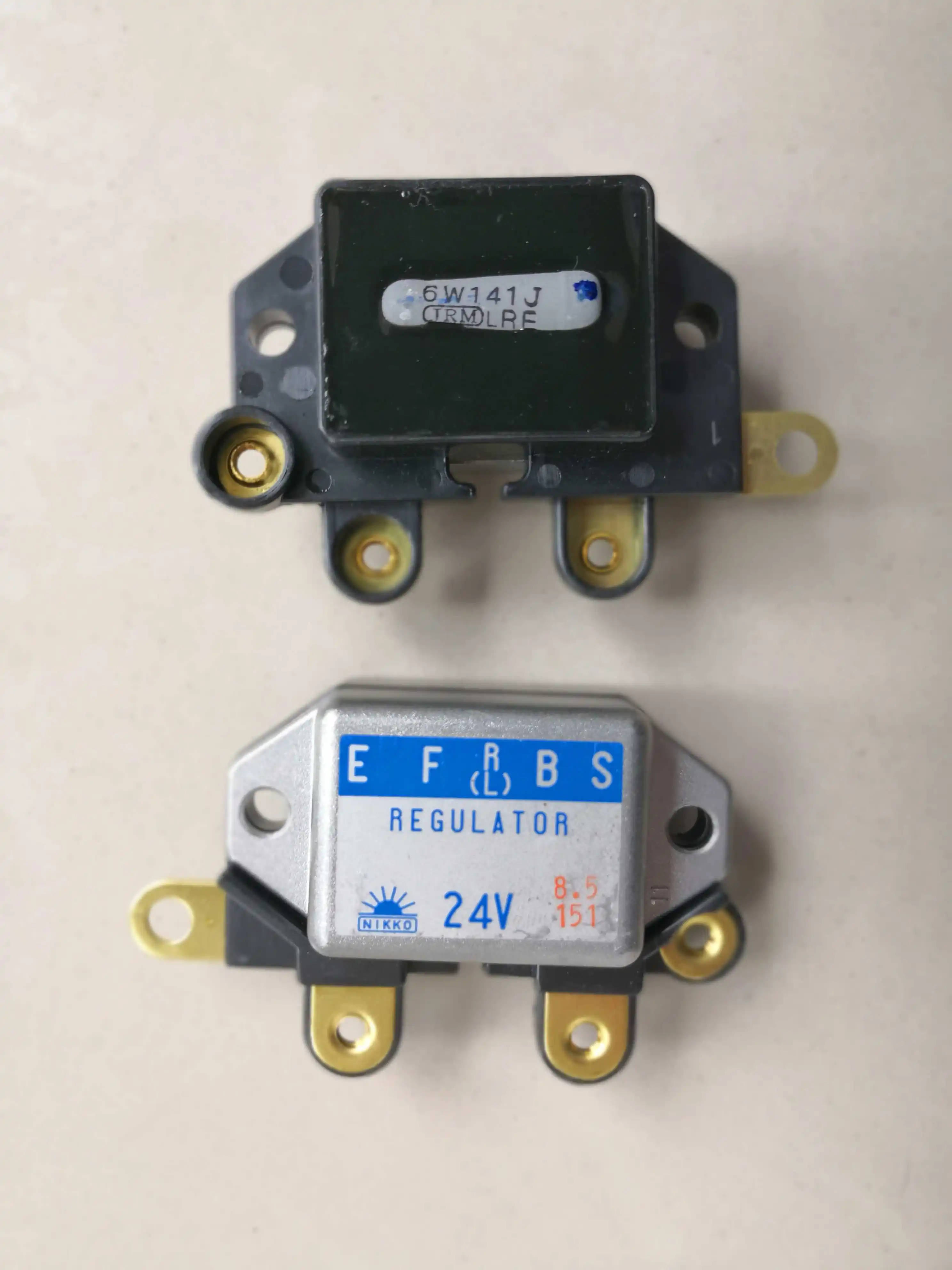 

Engine Regulator AVR 0-35719-0280 035000-0462 for Komatsu PC300 1PC