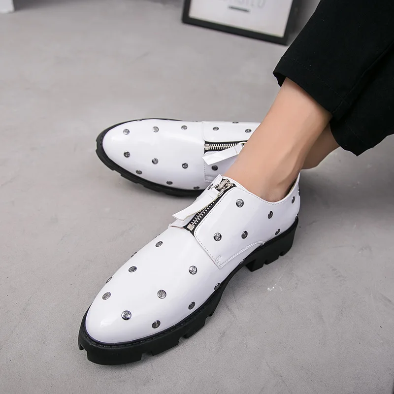 

Men's Shoes