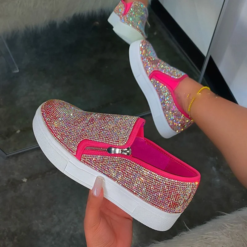 

Crystal Diamonds Women Flats Bling Woman Shoes Rhinestone Ladies Casual Shoes Round Toe Slip-on Platform Shoes