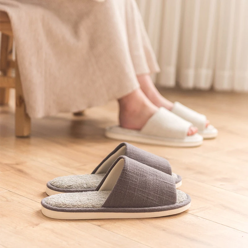 

Winter Home Slippers Soft Plush House Shoes Indoor Cotton Shoes Gingham Furry Lovers Floor Flip Flops for Female