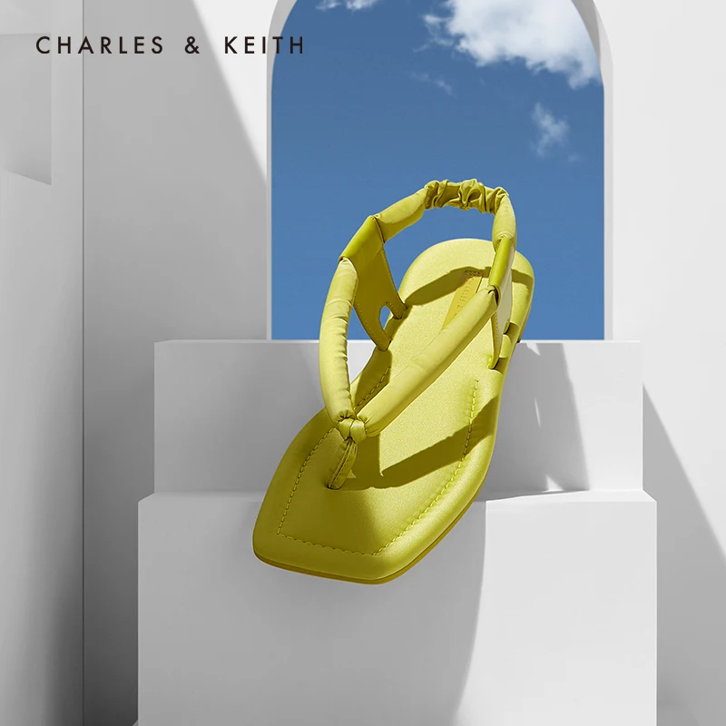 CHARLES＆KEITH Новинка на Лето2020CK1 70380798Женские Босоножки с ремешком Клип схождение