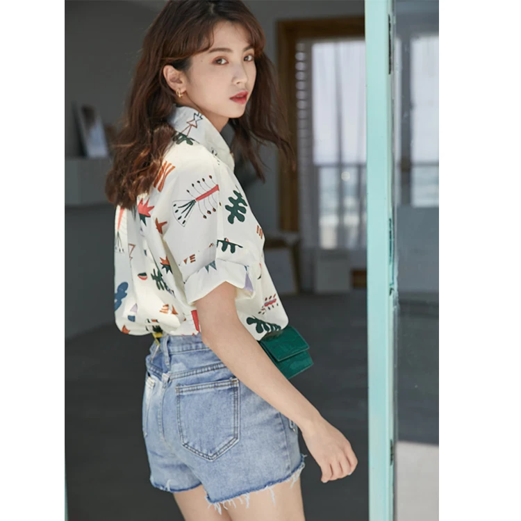 

Women Shirt Female Summer streetwear Young girl New Style Korean Short Sleeve Loose Blouses Shirt Floral Print Loose Blusa 222J