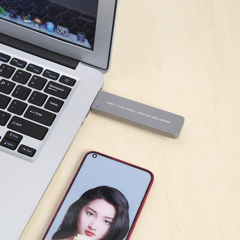 

USB 3.1 to M.2 SSD Mobile External Enclosure Case NVMe SATA Adapter Type C External Case Mobile Hard Disk Box Adapter