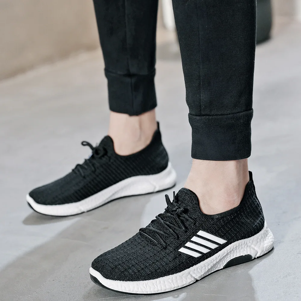 

New 2021 Men Running Shoes Breathable Outdoor Sports Shoes Lightweight Sneakers for Women Comfortable Athletic Training Footwear