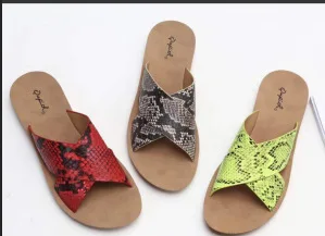 Новинка женские уличные пляжные шлепанцы Индивидуальные сандалии босоножки со