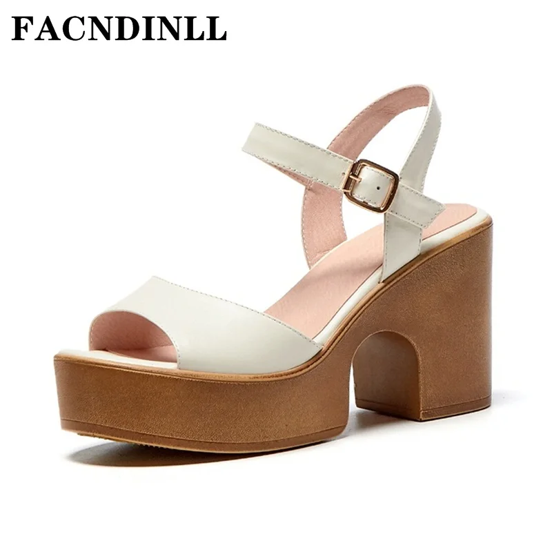 2020 Новое поступление Женские сандалии на танкетке Сезон лето Пикантные туфли