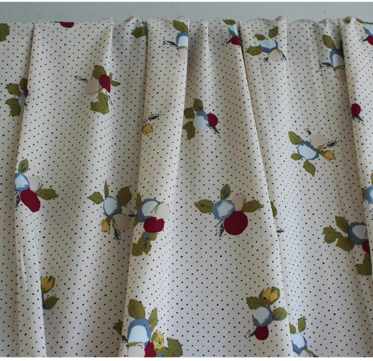 Весна и лето свежий молочно-белого цвета с красной подошвой разделенные шифон