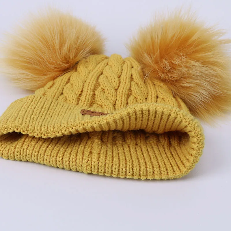 Милая Детская Зимняя Шапка бини с натуральным цветным меховым помпоном уличные