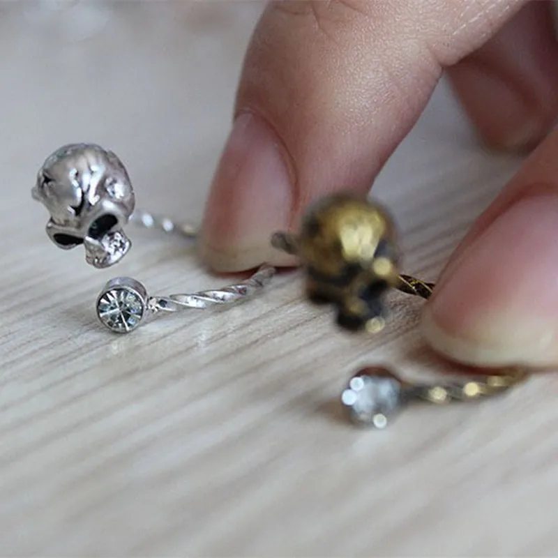 Модное женское кольцо Стразы с черепом в темноте оптом | Украшения и аксессуары