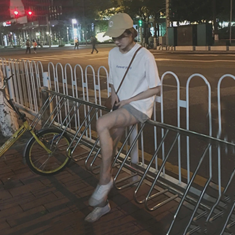 Футболки женские универсальные с буквенным принтом и круглым вырезом простые