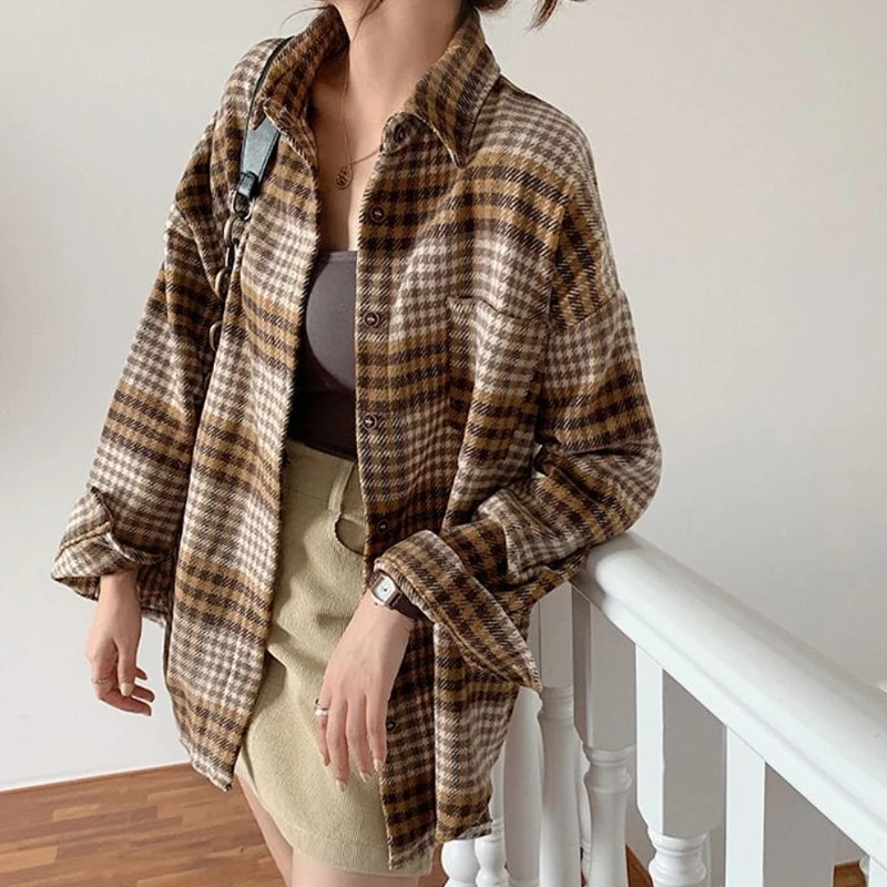 

Plaid Shirt Women Vintage Harajuku Brown Top Oversize Long Sleeve Outerwear Button Up Blouse Basic Spring Jackets 2021