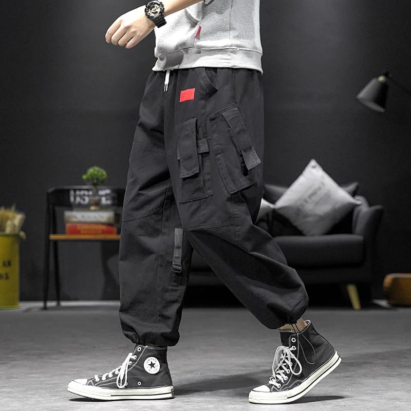 

2020 Spring Men Cargo Pants Multi Pocket Harem Hip Pop Ribbons Trousers Streetwear Sweatpants Male Casual Men Jogger Pants LBZ18