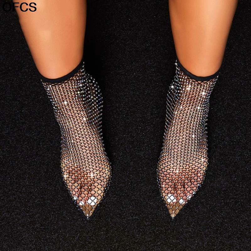 Модные ПВХ Прозрачные сандалии Женская пикантная обувь с украшением в виде