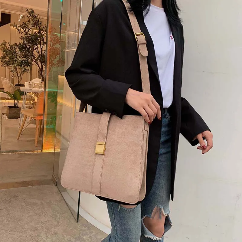 Большая бархатная женская сумка через плечо 2019 новая известная брендовая