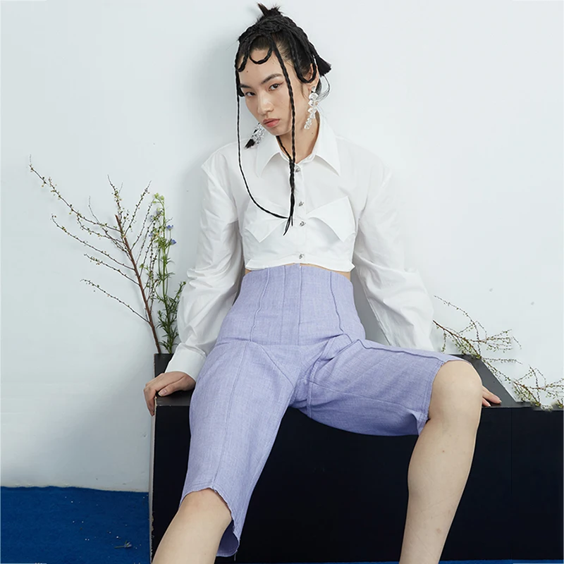 

[EAM] Women White Hollow Out Bow Backless Blouse New Lapel Long Sleeve Loose Fit Shirt Fashion Tide Spring Autumn 2021 1DD7056