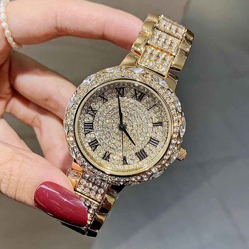 2023 New Style Full Diamond Women Watches Luxury Gold  Wristwatch Lady Crystal Dress Watch Women Waterproof Quartz Watch Reloje