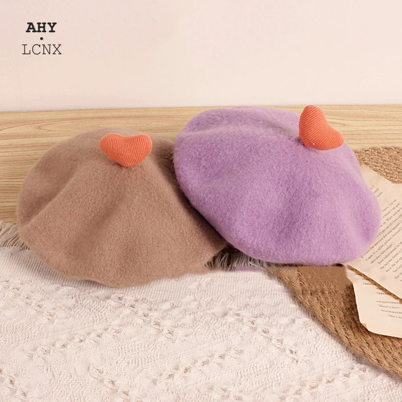 Шапка-берет детская осенне-зимняя теплая с объемными сердечками для девочек 2022 |