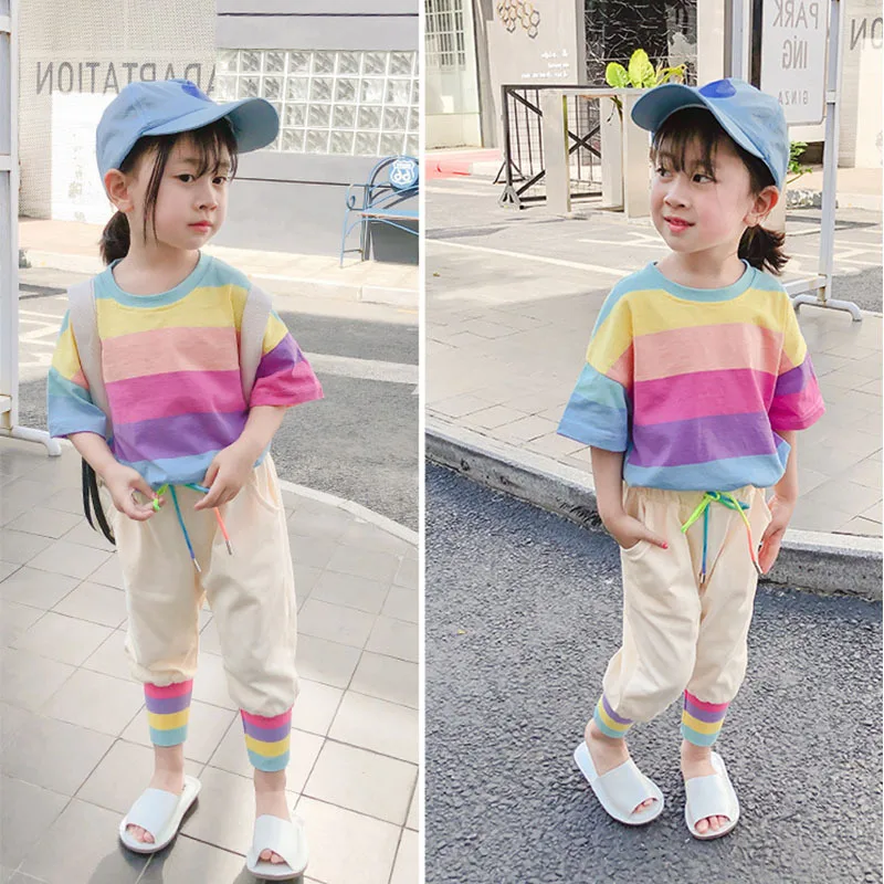 Детский комплект летней одежды футболка радуга и спортивные штаны спортивная