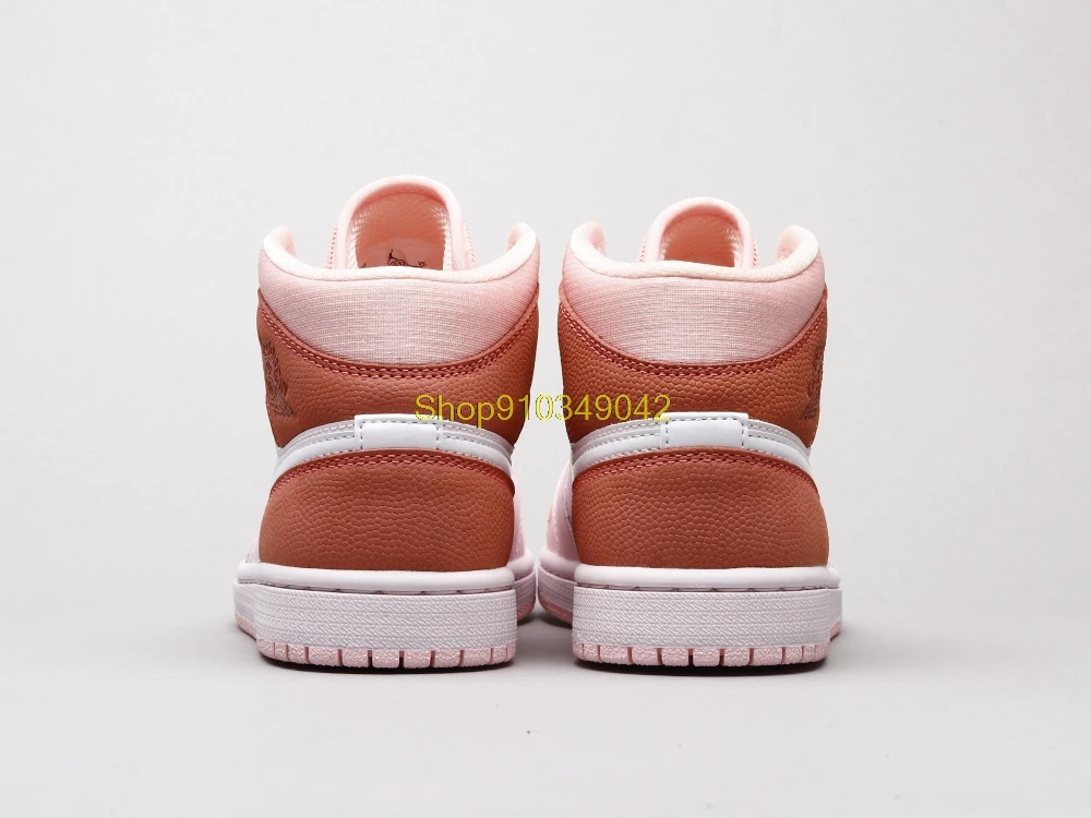 

Air AJ 1 mid Cherry Blossom powder Banned AJ1 Women's shoes Basketball Shoes, Outdoor Leather Sports Sneakers EUR 36-39