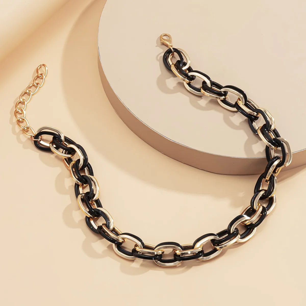 

Hip Hop Cuban Chain Necklace Gothic PU Leather Knitted POWER GIRL Letter Charm Chunky Choker Necklace Punk Jewelry for Women