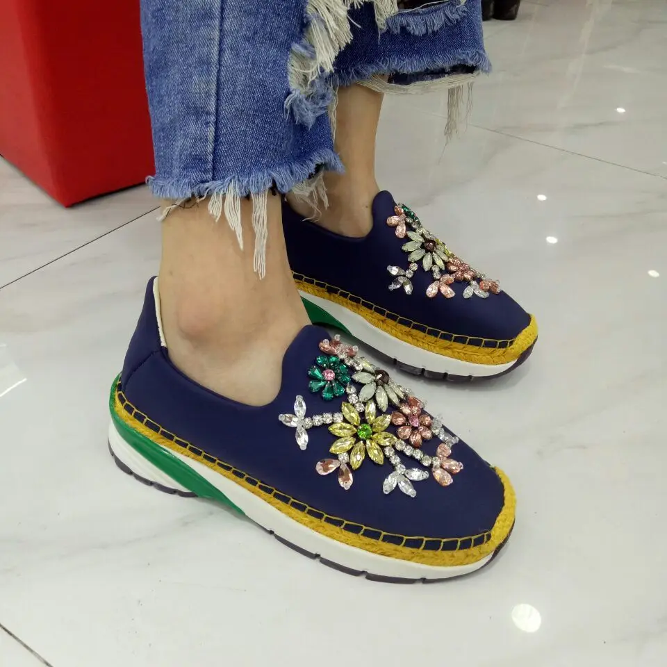 Туфли женские кожаные плоская подошва Мокасины эспадрильи стразы модная уютная