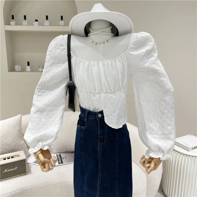 

Niche Design Women's Spring Summer 2021 Fashion Design Sense Vintage Bubble Sleeve Short Shirt Top One Neck Shirt
