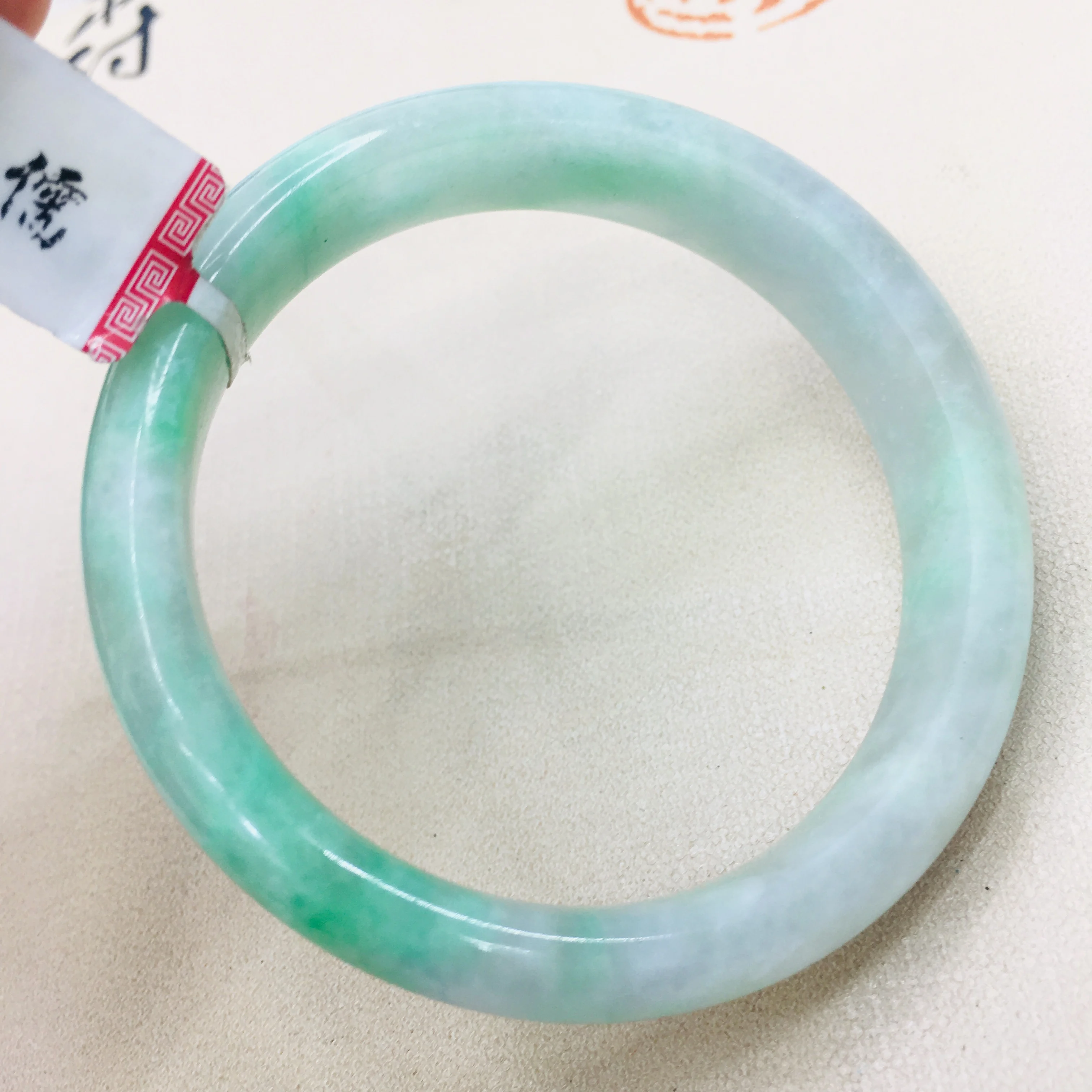 Натуральный бирманский Изумрудный нефритовый элегантный белый + зеленый браслет