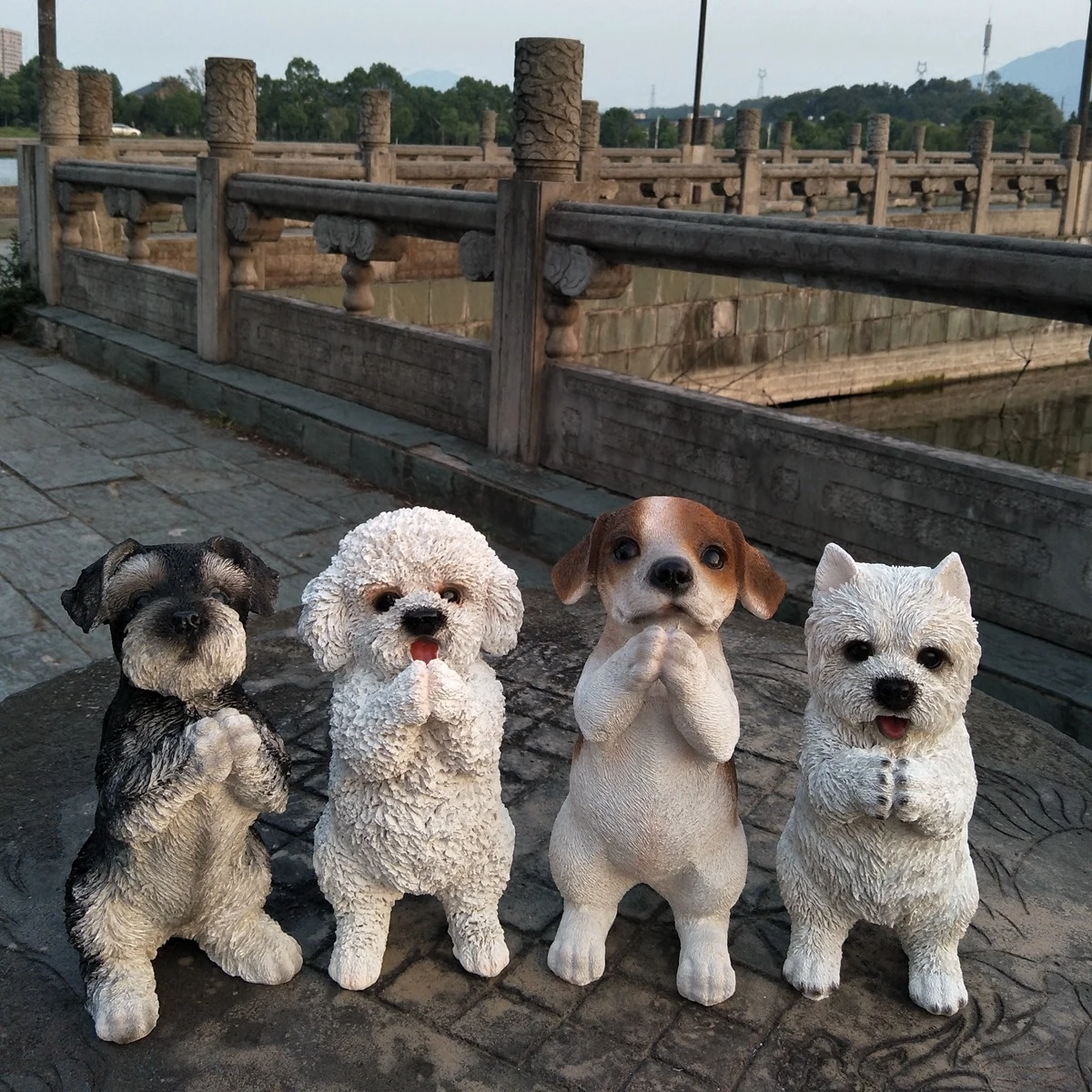 

QIQIPP 22cm Dog cat decoration simulation cute New Year home decoration dog year mascot creative new year gift
