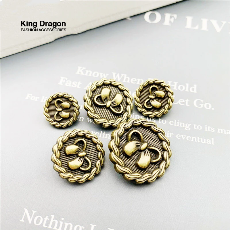 Пуговицы металлические с бантом и жемчугом 6 шт. антикварные для одежды пальто