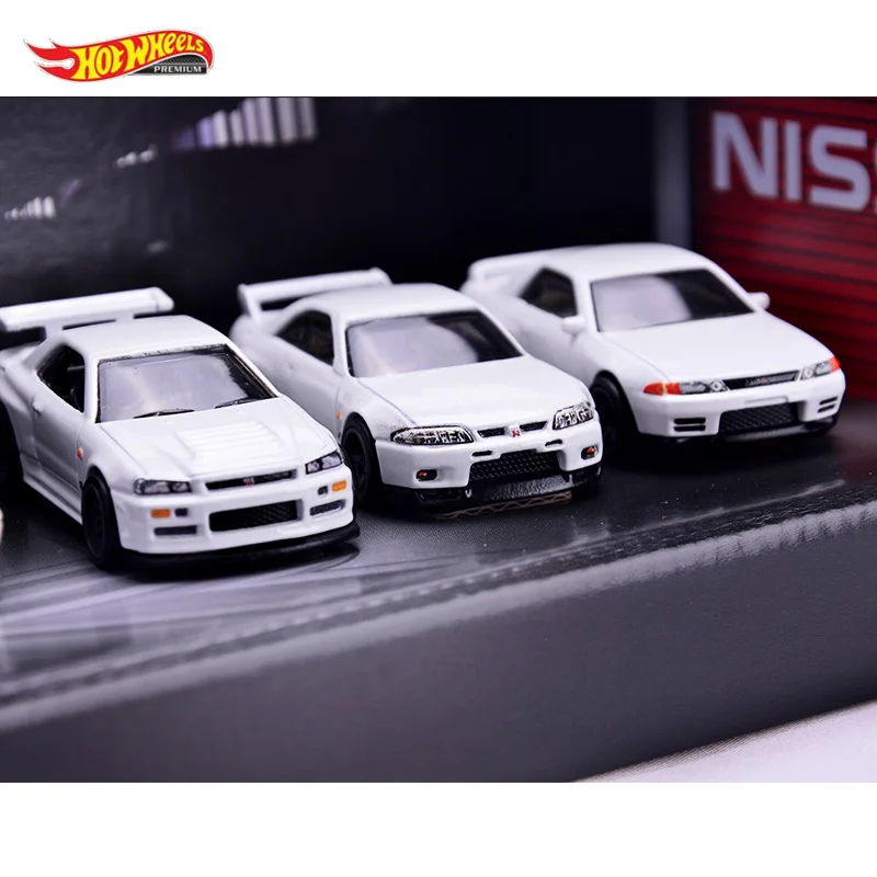 Автомобили Hot Wheels NISSAN GT-R BNR32 BCNR33 BNR34 Retio Rig 1:64 коллекционные наездники литая машина