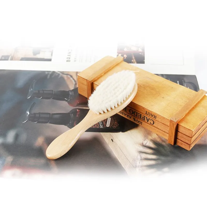 Щетка Парикмахерская из мягкого волокна с деревянной ручкой|Аксессуары для