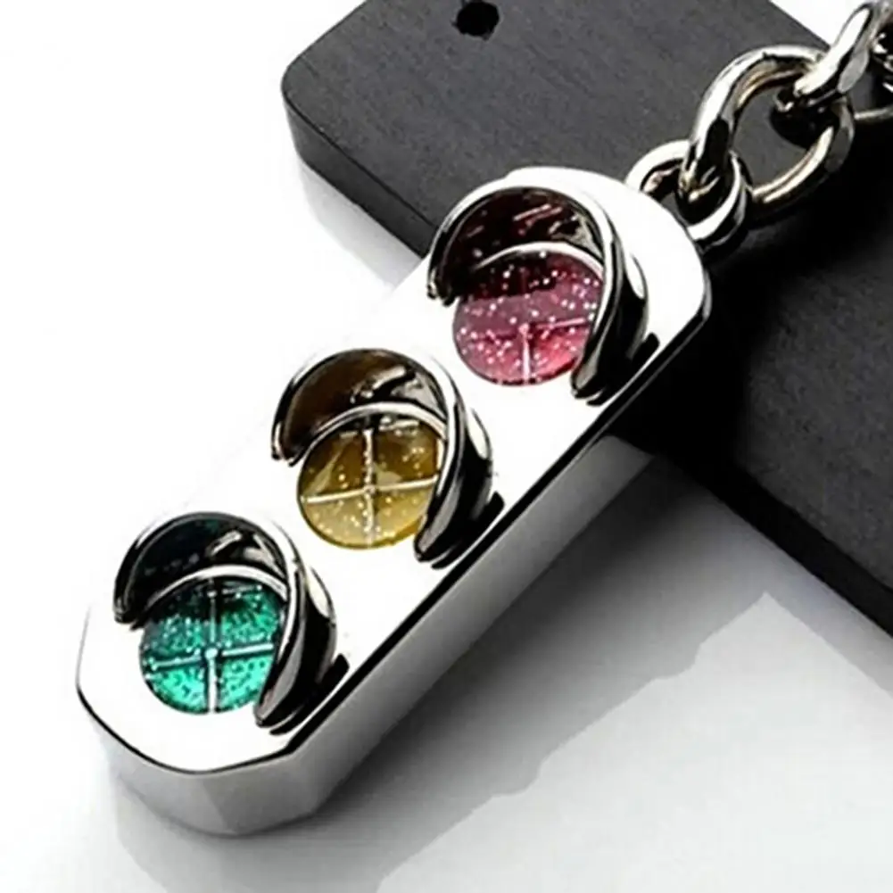 

Hot Sale Key Chains Pendant Jewelry Creative Hangable Colorful Traffic Light Keychain for Gift