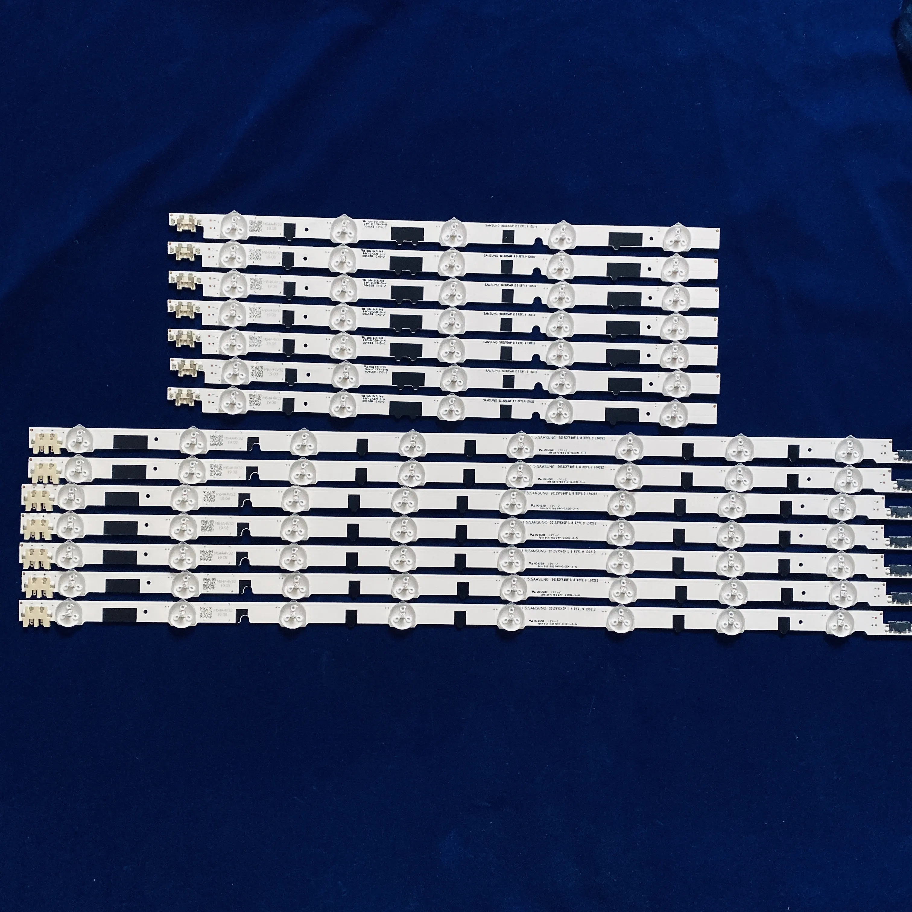 100% оригинальная Светодиодная лента 2 шт. фотолампа для 2013SVS40F L 8 R 5 UA40F5000AR