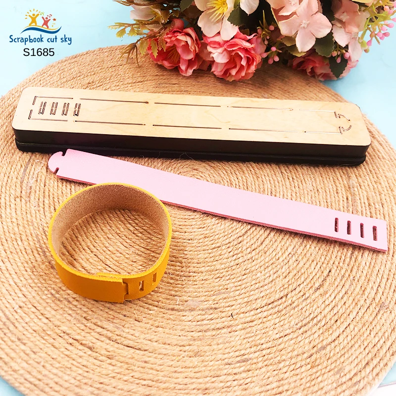 

Деревянная форма для высечки браслетов и скрапбукинга подходит для большинства машин