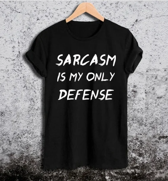 Женская футболка с надписью Sarcasm Is My Only Defense повседневная забавная гранж Tumblr