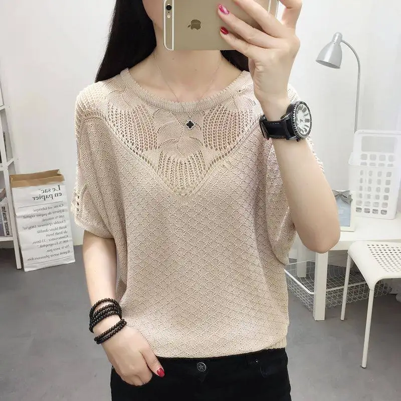 

Ice silk hollow short sleeve summer new knitted bottoming shirt women loose bat sleeve shirt short jacket
