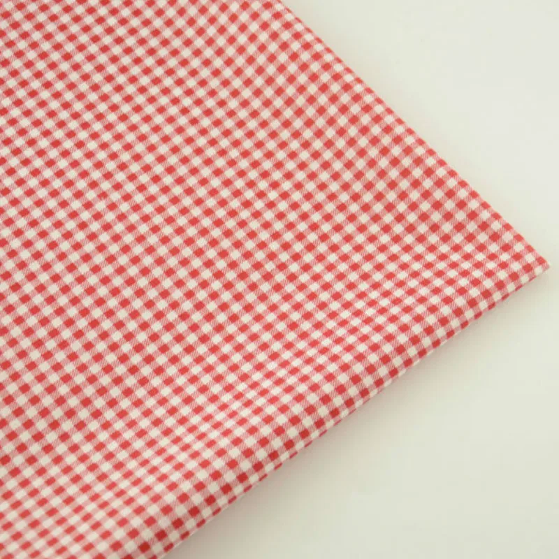 Белый и красный проверить Дизайн хлопок Ткань нарезанные Fat четверти telas ткани