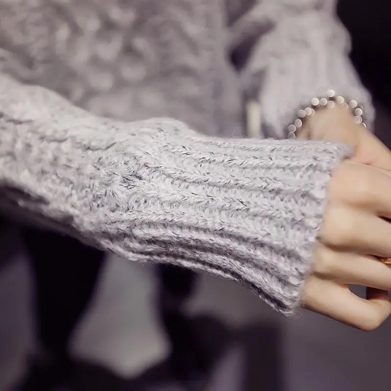 

Women Sweater High Collar Keep warm mixed color more loose New Women's Winter Fashion long-sleeved loose high-necked pullovers