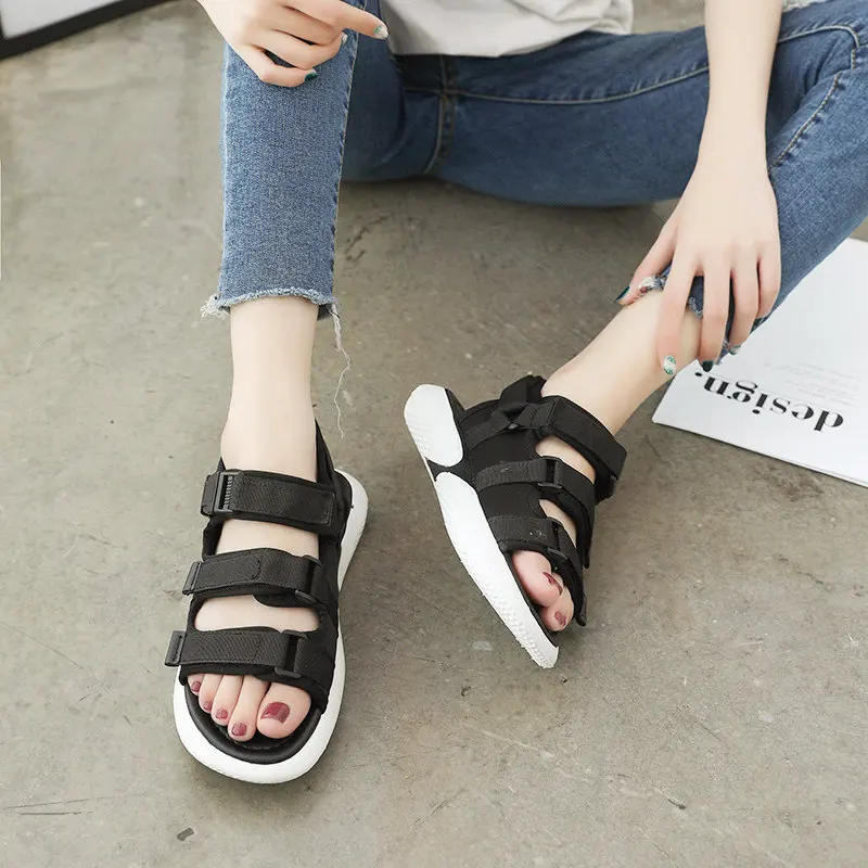 Женские сандалии на плоской подошве Fujin дышащие повседневные парусиновые с