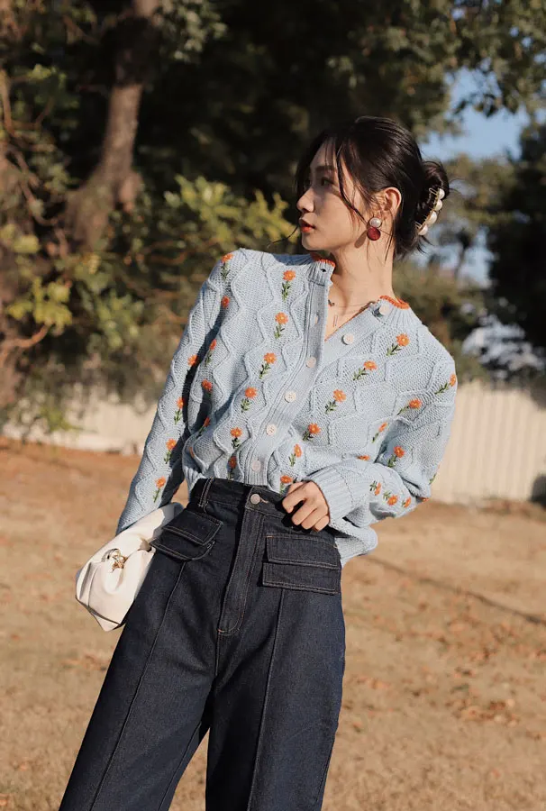 

Женский Классический кардиган с цветочной вышивкой, Осень-зима 119387