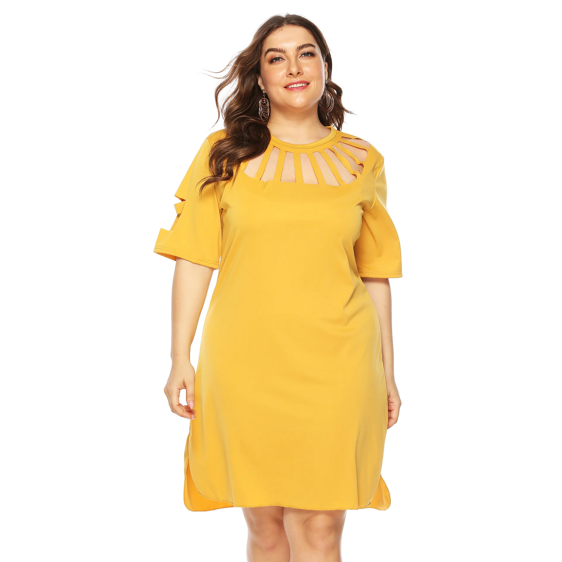 Женское Свободное платье с круглым вырезом черное или желтое свободного покроя