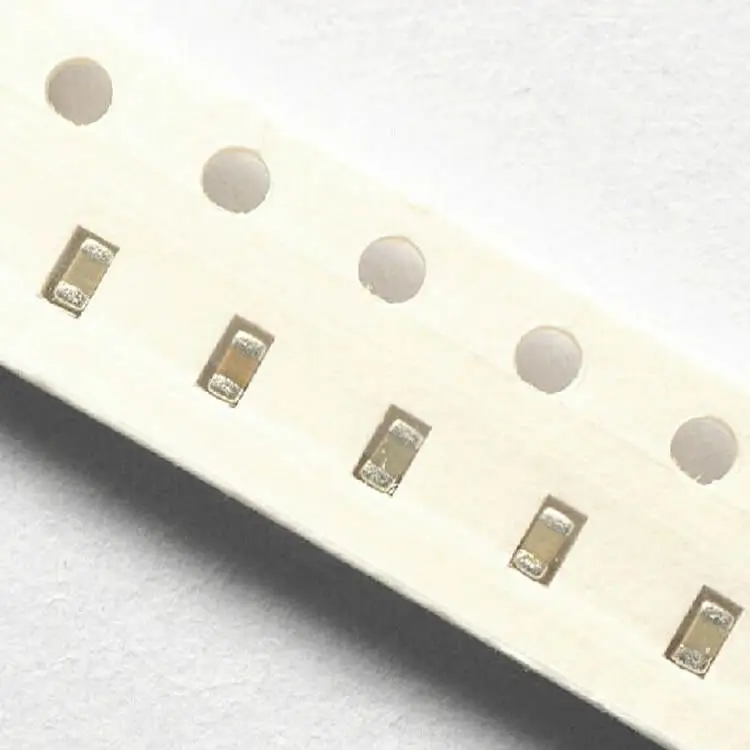 

300pF X7R Error 10% 50V 0805 SMD Thick Film Chip Multilayer Ceramic Capacitor