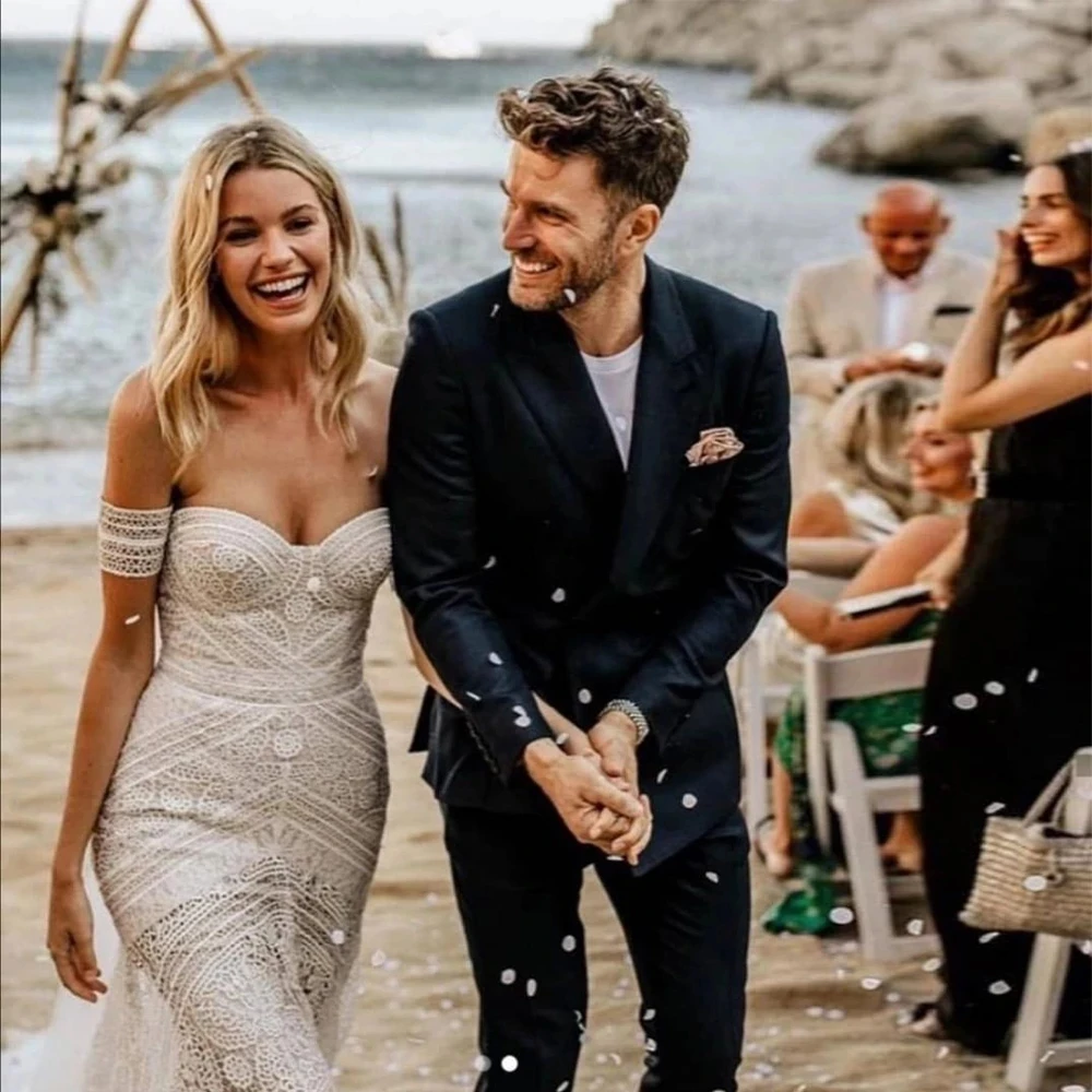 

Backless Wedding Dresses A-line Off The Shoulder Lace Beach Boho Dubai Arabic Wedding Gown Bridal Dress Vestido De Noiva