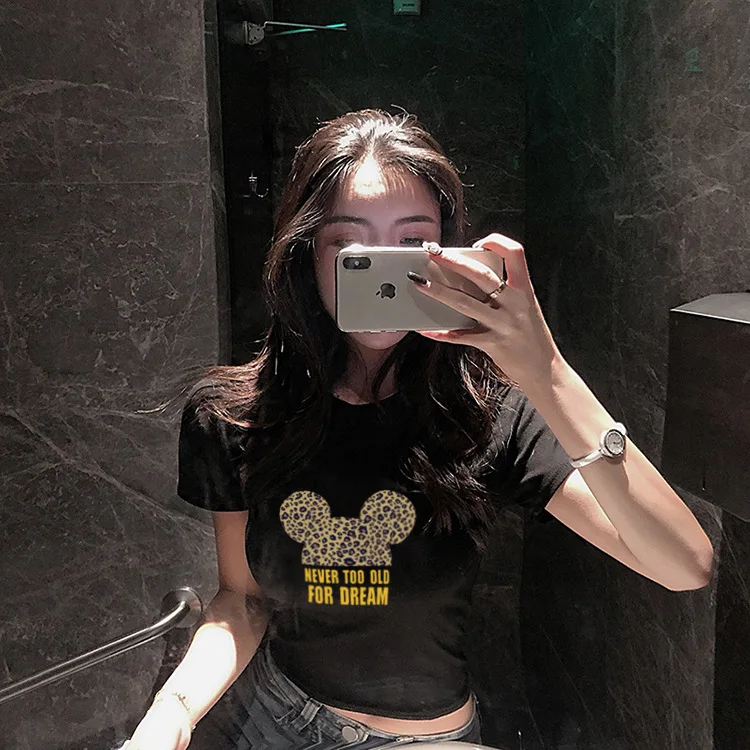 Укороченный топ футболка черного или белого цвета каваи Пастельная Женская