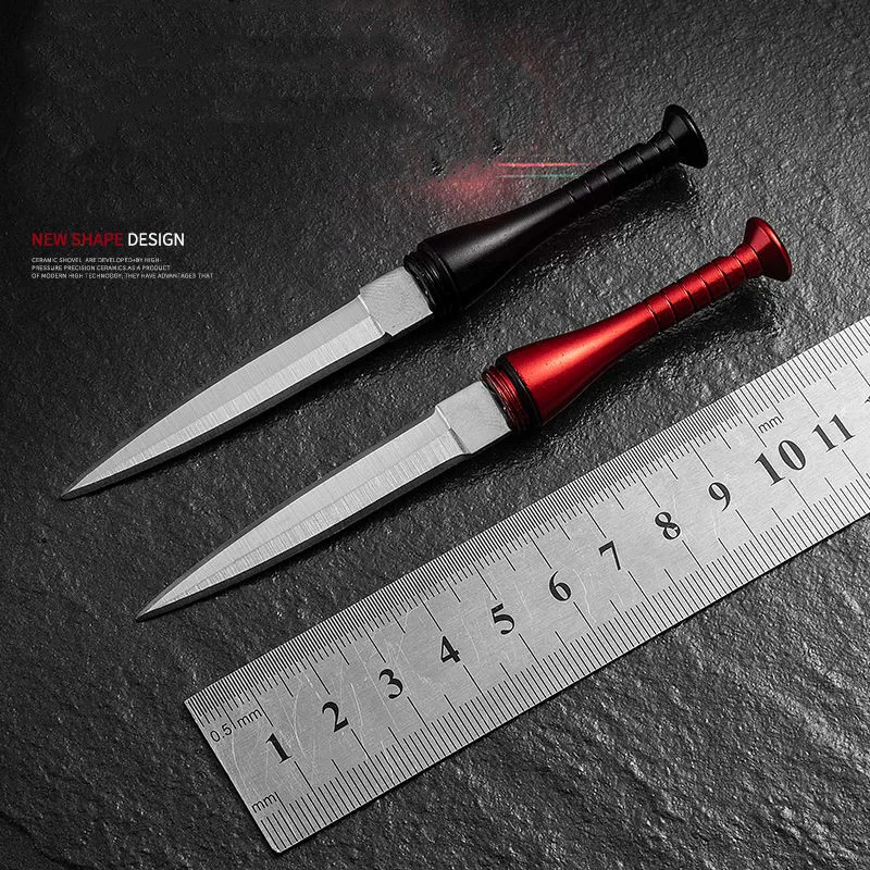 

Creative Stealth Weapon Model Baseball Key Chain Spin Turn On Hide Fun Small Arms Key Ring Man's Car Fashion Pendant Gift 2020