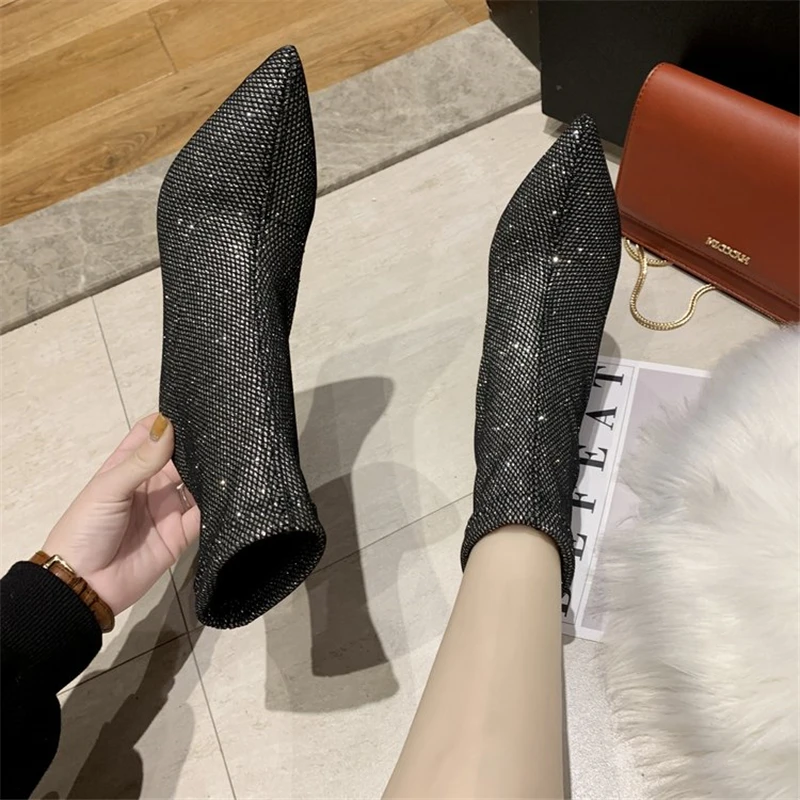 Каблук-шпилька Короткие сапоги для женщин 21 новые зимние вельветовые